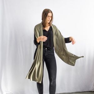 Encircled 8ft “Wrap-Up” Blanket Scarf Sage Green